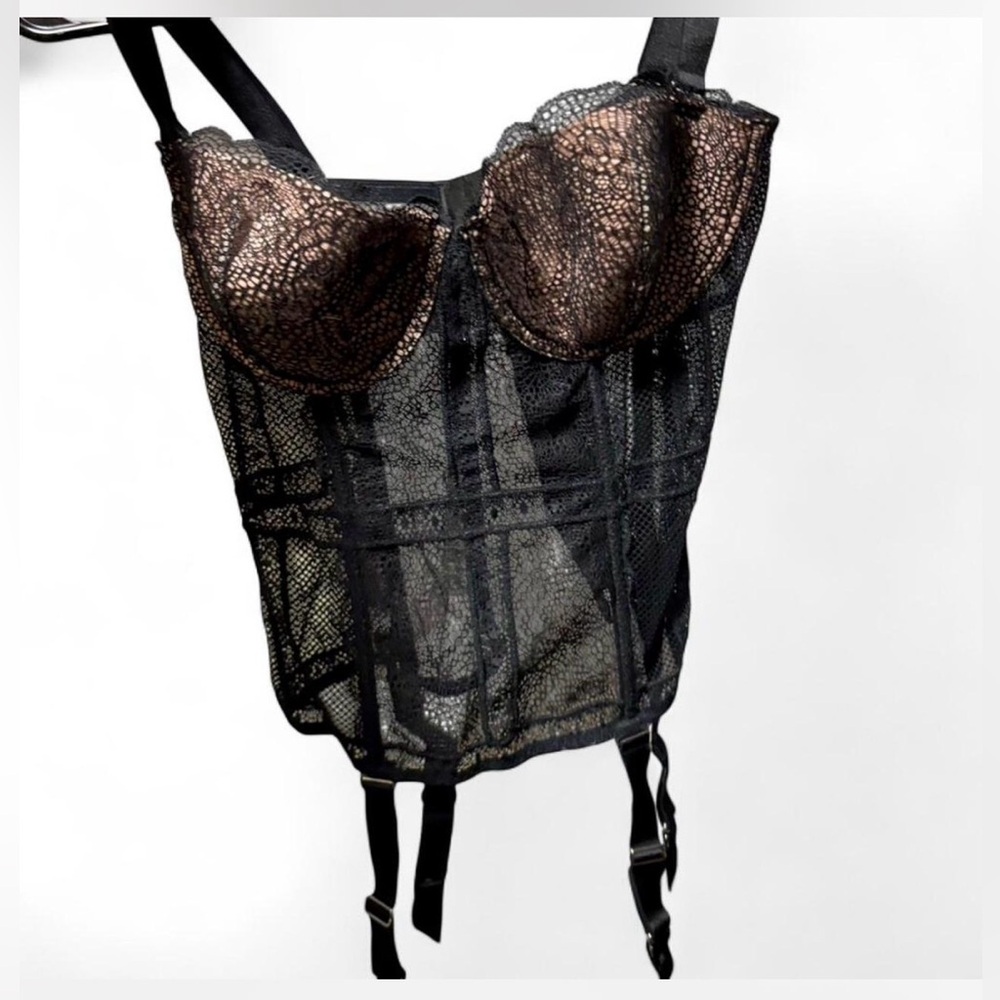 Victoria's Secret Black and Nude Lace Bustier Corset Size 36D